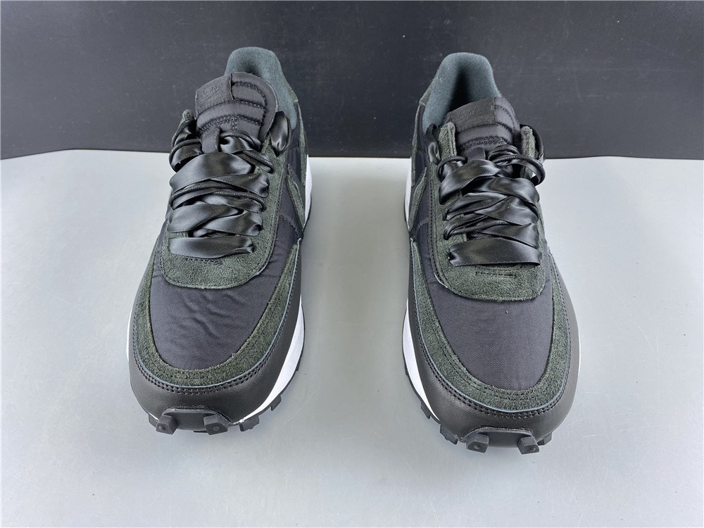 Sacai x Nike LVD Waffle Daybreak BV0073-002